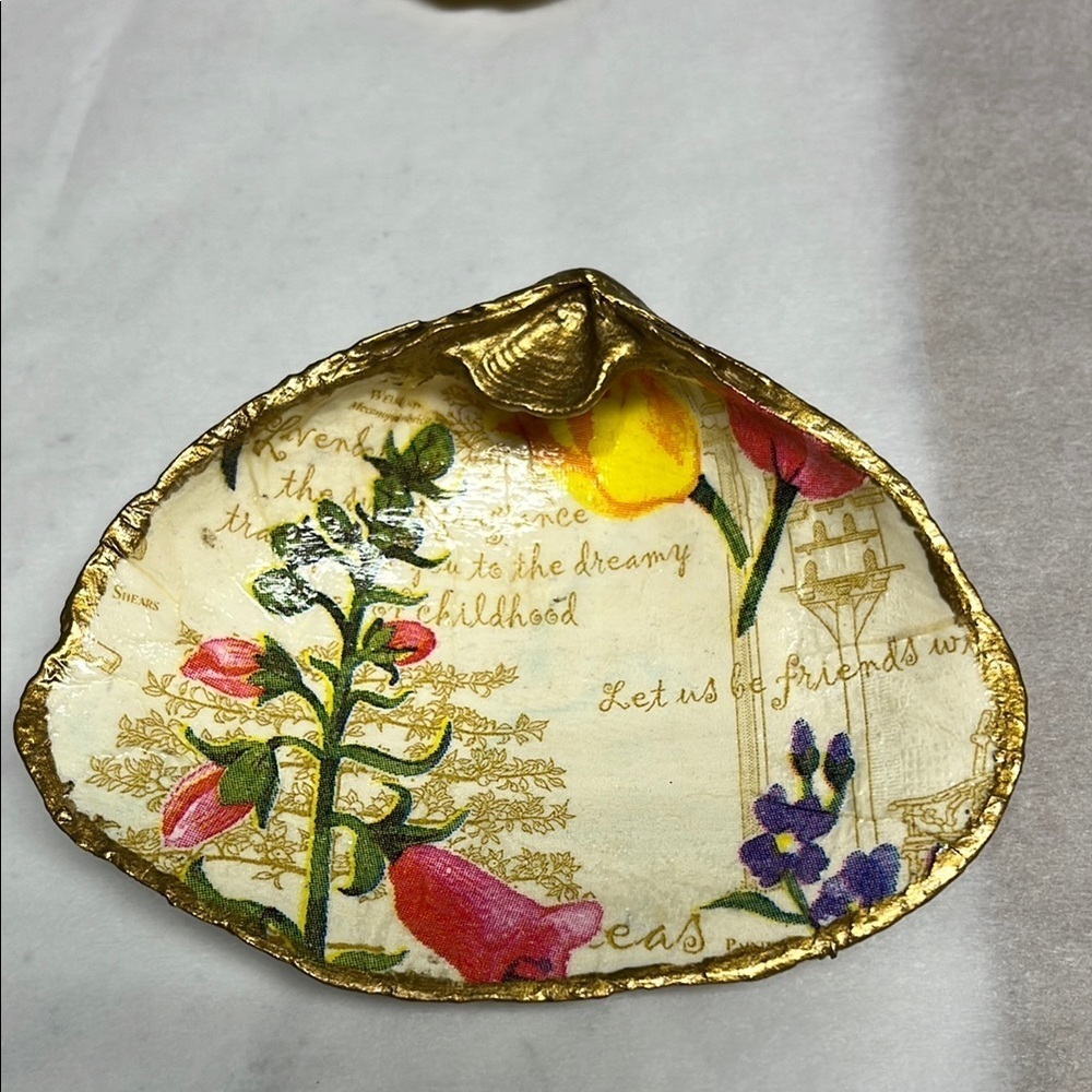 Hand Crafted Floral Friends Trinket Dish Shell